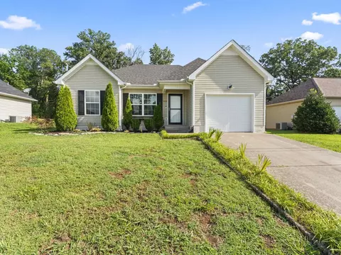 509 Niagra Ln, Murfreesboro, TN 37129