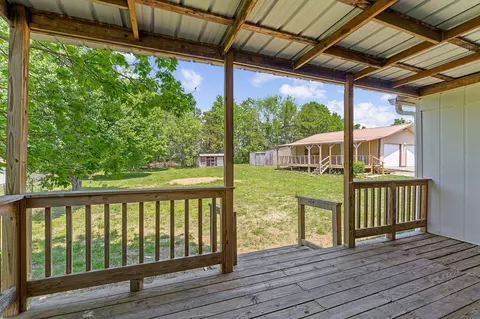 128 Meridian Dr, Smithville, TN 37166