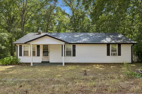 61 Brazzle Rd, Waverly, TN 37185