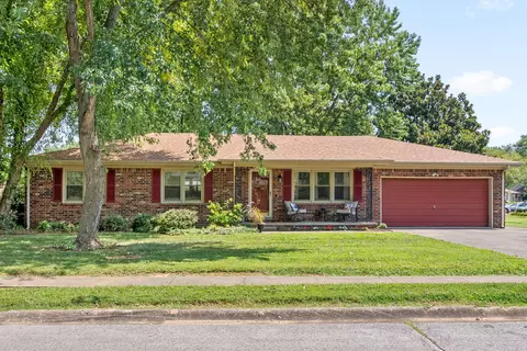 412 Tremont Dr, Hopkinsville, KY 42240