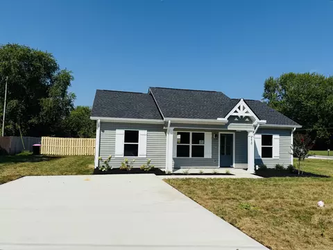 4610 Church St, Greenbrier, TN 37073