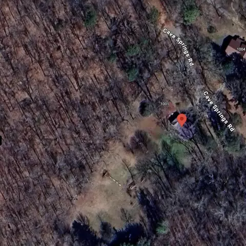 1007 Cave Springs Rd, Hixson, TN 37343