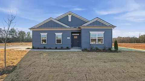 13 Brookside Ct, Tullahoma, TN 37388
