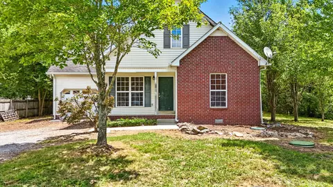 115 Long Creek Dr, Christiana, TN 37037