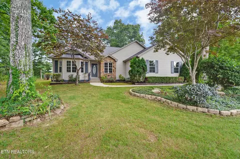2113 Wichita Dr, Crossville, TN 38572