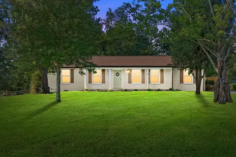 122 Johnson Cir, Clarksville, TN 37040