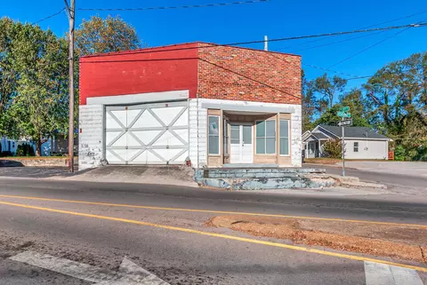 1400 Highland Ave, Columbia, TN 38401