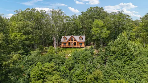 2367 Eagle Rock Rd, Monteagle, TN 37356