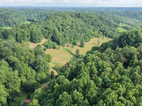 546 Womack Hollow Rd, Liberty, TN 37095