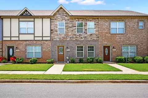 126 Turn Row Dr, Clarksville, TN 37043