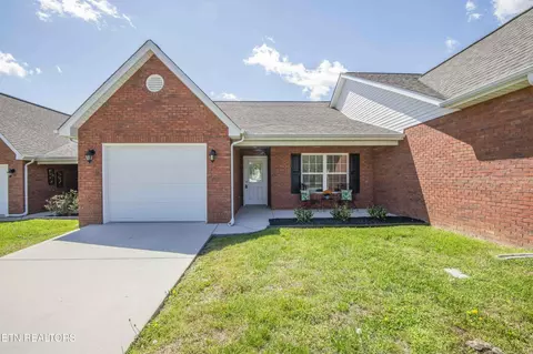 337 Angus Xing Ln, Corryton, TN 37721