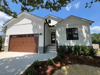 244 High St E, Mcewen, TN 37101