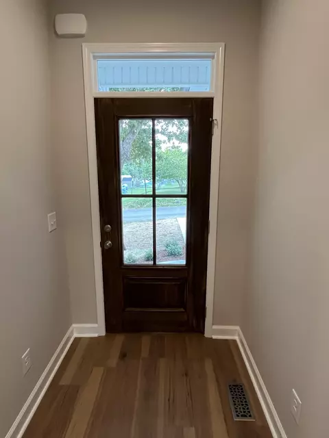 244 High St E, Mcewen, TN 37101 photo 3