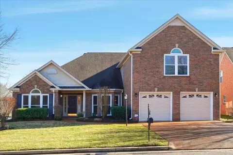 901 Leblanc Ct, Nashville, TN 37221