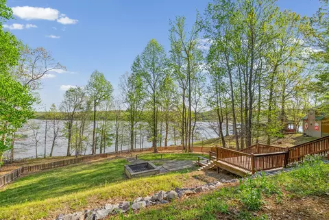 143 Saline Trl, Dover, TN 37058