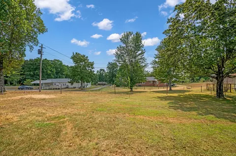 304 E Overhill Dr, Dickson, TN 37055 photo 32