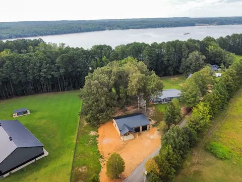 1539 Bull Durham Rd, Springville, TN 38256