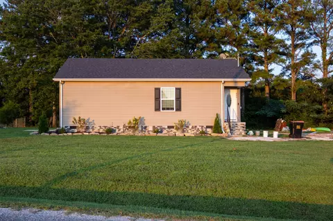 605 Mason Everette Rd, Belvidere, TN 37306