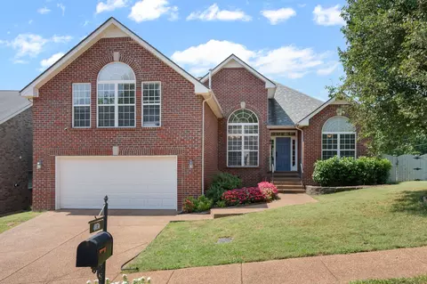 4036 Sweetberry Dr, Nashville, TN 37211