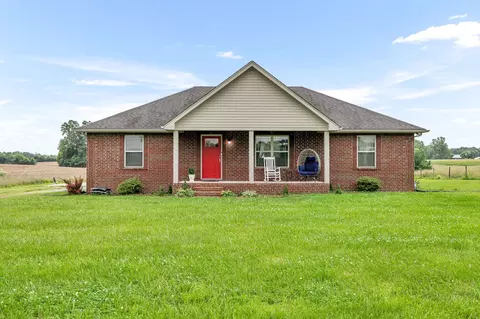 2164 Akersville Rd, Lafayette, TN 37083
