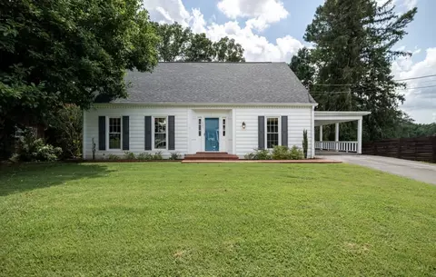 701 Meadow St, Lawrenceburg, TN 38464