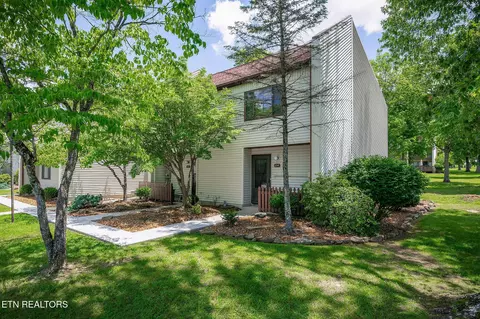 114 Wilshire Heights Dr, Crossville, TN 38558