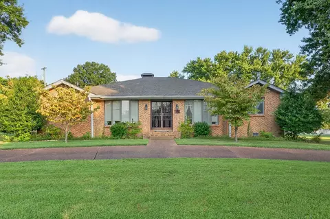 5516 Clovercrest Dr, Brentwood, TN 37027
