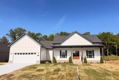 110 Stonebrook Dr, Shelbyville, TN 37160
