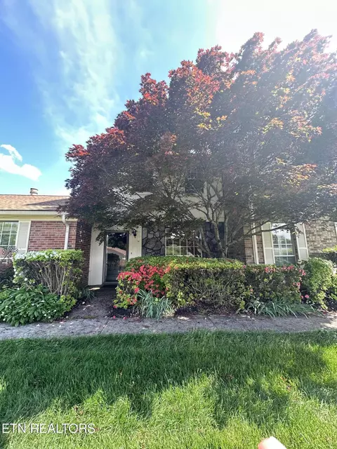 7914 Gleason Dr #1068, Knoxville, TN 37919