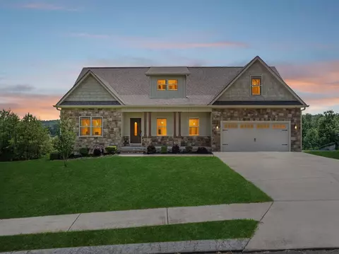 61 Blue Herron Dr, Rock Spring, GA 30739