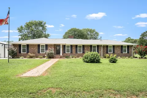 136 Houghton Dr, Winchester, TN 37398