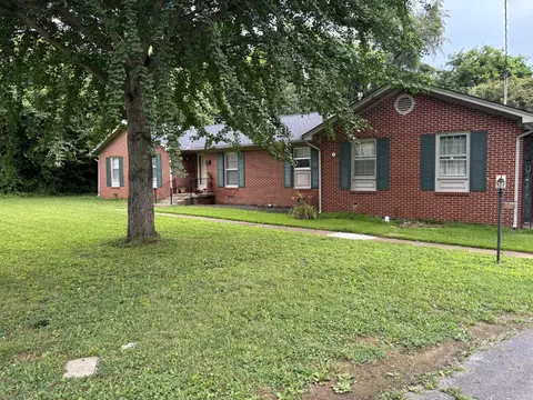 1006 W Clark Blvd, Murfreesboro, TN 37129