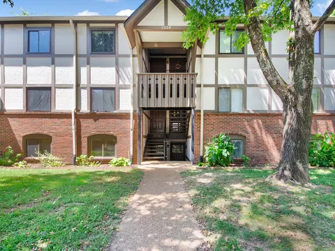 5324 Edmondson Pike #2, Nashville, TN 37211
