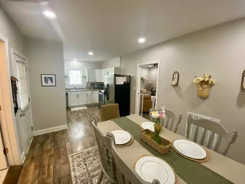 Dining - 308 Spring St, Loretto, TN 38469 photo 2 of 5