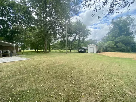 Exterior - 308 Spring St, Loretto, TN 38469 photo 8 of 9