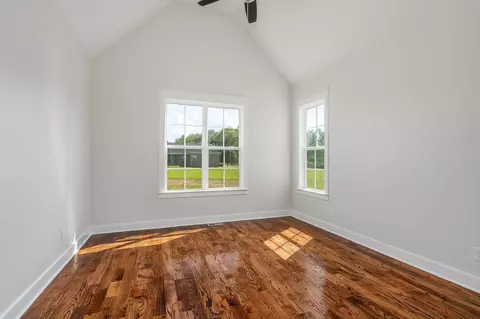 Bedroom - 1378 Tom Grissom Rd, Morrison, TN 37357 photo 7 of 8