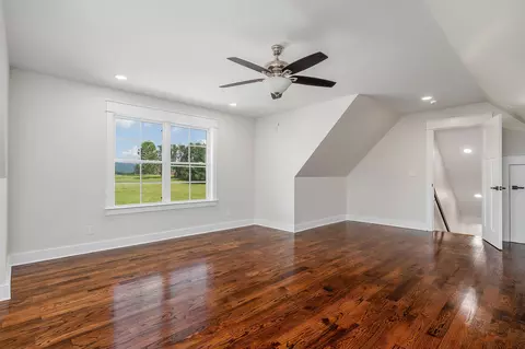 Bedroom - 1378 Tom Grissom Rd, Morrison, TN 37357 photo 8 of 8