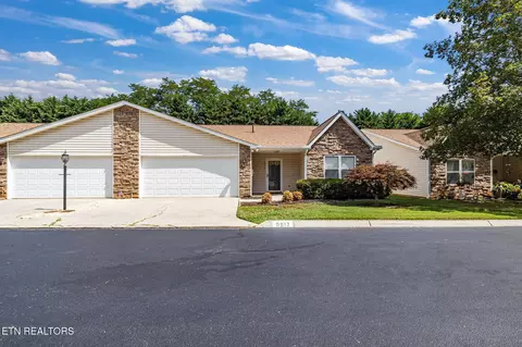 9917 Villa Ridge Way, Knoxville, TN 37932
