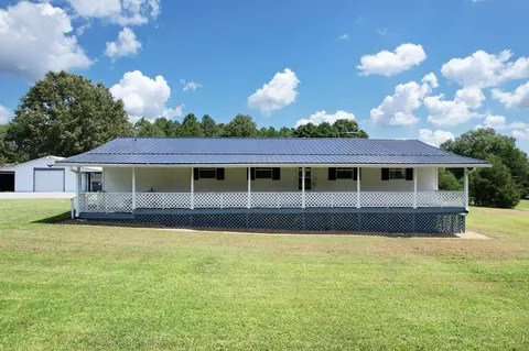 190 Glensara Dr NW, Charleston, TN 37310