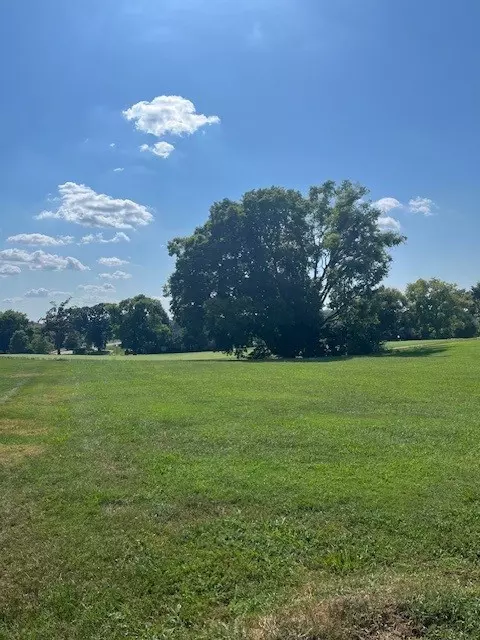 1178 Potter Ln, Gallatin, TN 37066