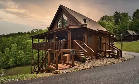 1025 Willard Way, Sevierville, TN 37876