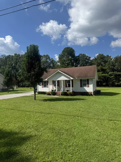 96 Rogers Dr, Manchester, TN 37355