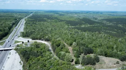 2 Birdsong Rd N, Holladay, TN 38341