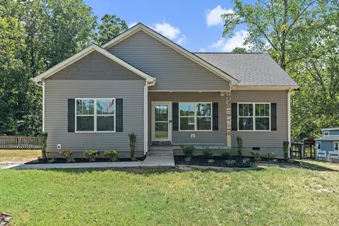 2334 C C C Rd, Dickson, TN 37055