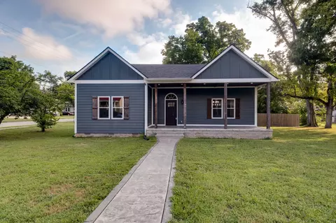 214 Hay Long Ave, Mount Pleasant, TN 38474