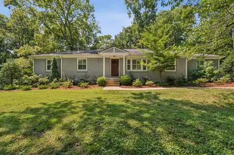 821 W Hillwood Dr, Nashville, TN 37205