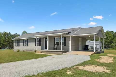 129 Maplewood Dr, Hohenwald, TN 38462
