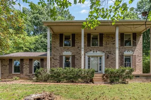 8382 Greenvale Dr, Nashville, TN 37221