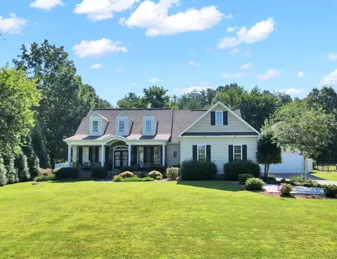 157 Covenant Dr NE, Cleveland, TN 37323