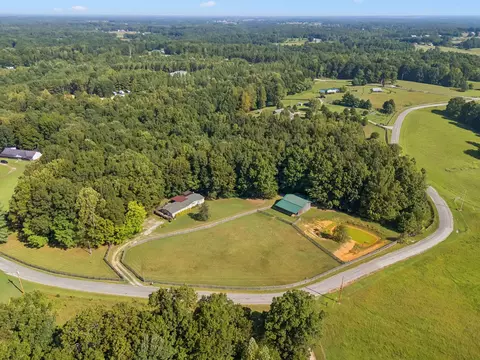 1290 Sugarland Rd, Ethridge, TN 38456